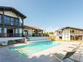 Vente maison 11 pièces Saint-Jean-de-Luz 64
