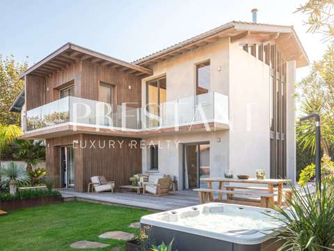 Vente maison 6 pièces Saint-Jean-de-Luz 64