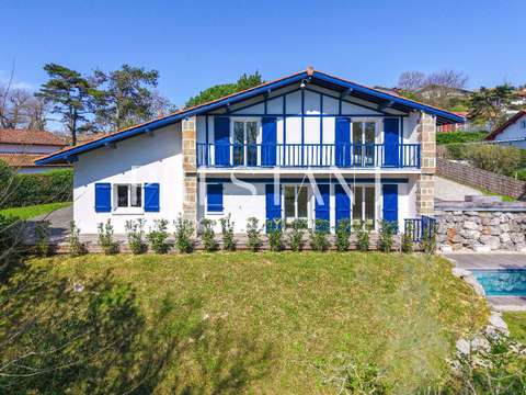 Vente maison 8 pièces Saint-Jean-de-Luz 64