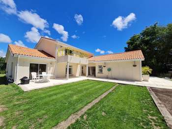 Vente maison 8 pièces Saint-Jean-de-Monts 85