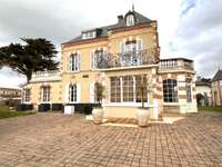 Vente maison 13 pièces