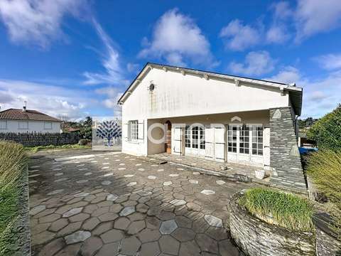 Vente maison 5 pièces Saint-Jean-de-Thouars 79