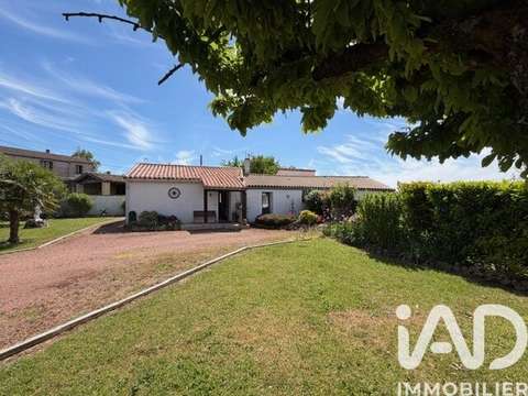 Vente maison 4 pièces Saint-Jean-de-Thouars 79