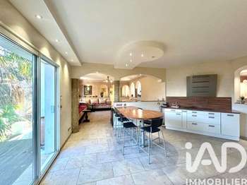 Vente maison 11 pièces