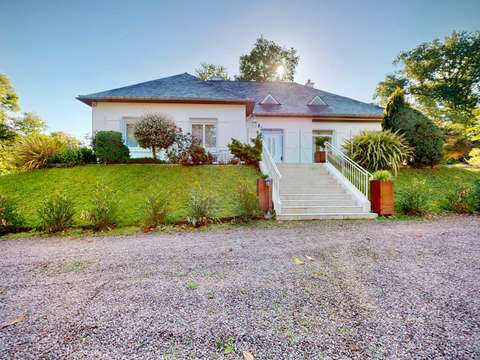 Vente maison 6 pièces Saint-Jean-la-Poterie 56