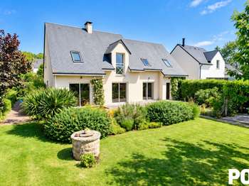 Maison 5 pièces 167 m² · à Saint-Jean-le-Thomas · 167 m² · 483 600 €
