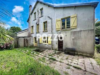 Maison 13 pièces 235 m² · à Saint-Jean-le-Thomas · 235 m² · 249 000 €