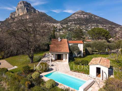 Vente maison 6 pièces Saint-Jeannet 06