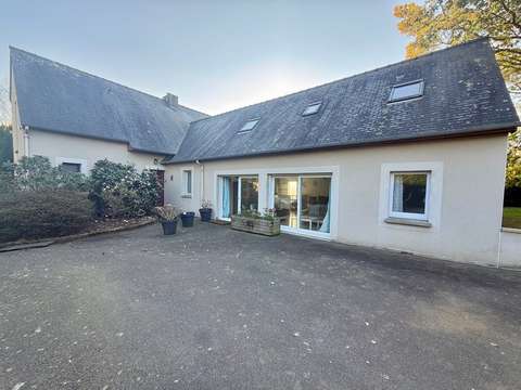 Vente maison 10 pièces Saint-Jouan-des-Guérets 35