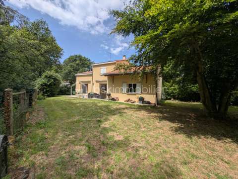 Vente maison 4 pièces Saint-Julien-de-Concelles 44
