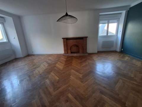 Vente maison 5 pièces Saint-Julien-de-Vouvantes 44