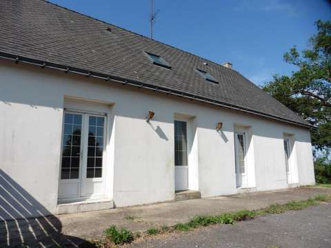Vente maison 8 pièces Saint-Julien-de-Vouvantes 44