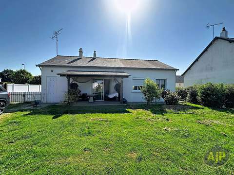 Vente maison 4 pièces Saint-Julien-de-Vouvantes 44