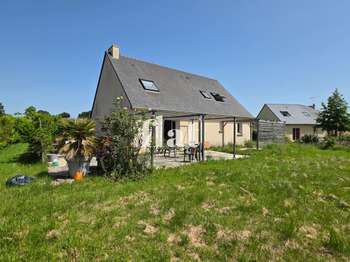 Vente maison 5 pièces Saint-Julien-de-Vouvantes 44