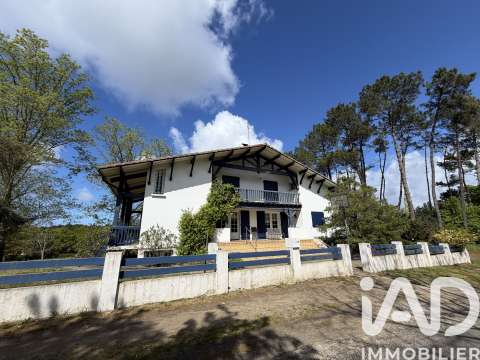 Vente maison 12 pièces Saint-Julien-en-Born 40