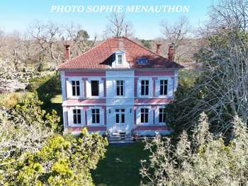 Vente maison 19 pièces Saint-Julien-en-Born 40