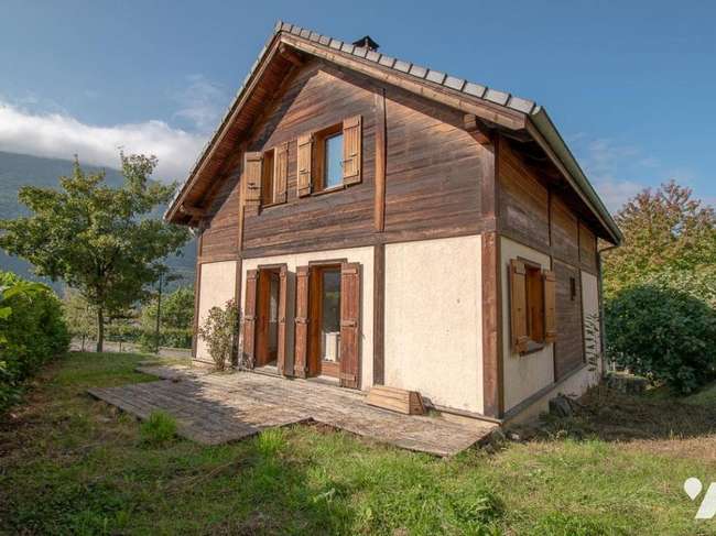 Maison 7 pièces 124 m² · à Saint-Julien-Mont-Denis · 124 m² · 199 395 €