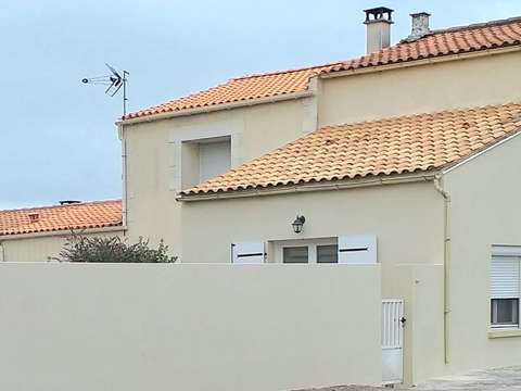 Vente maison 4 pièces Saint-Just-Luzac 17