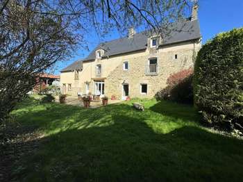Vente maison 8 pièces Saint-Juvat 22