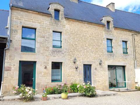 Vente maison 5 pièces Saint-Juvat 22