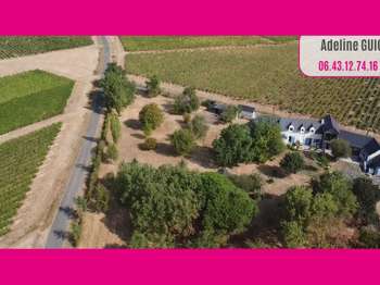Vente maison 9 pièces Saint-Lambert-du-Lattay 49