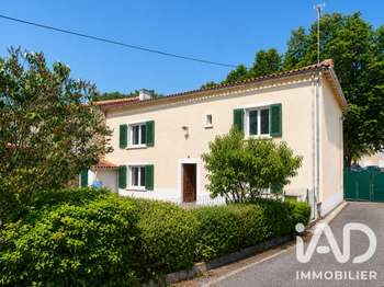 Vente Maison 5 chambresSaint-Laurent-de-Céris
