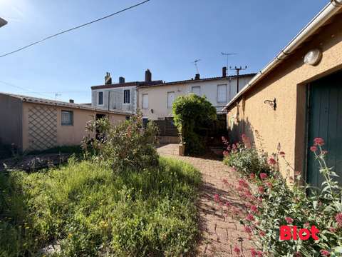 Vente maison 6 pièces Saint-Laurent-Des-Autels 49