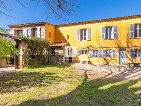 Vente maison 9 pièces Saint-Laurent-du-Var 06