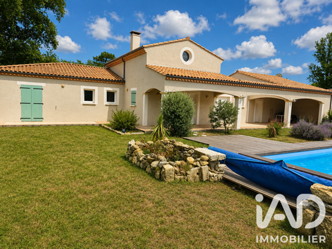 Vente maison 7 pièces Saint-Laurent-Médoc 33