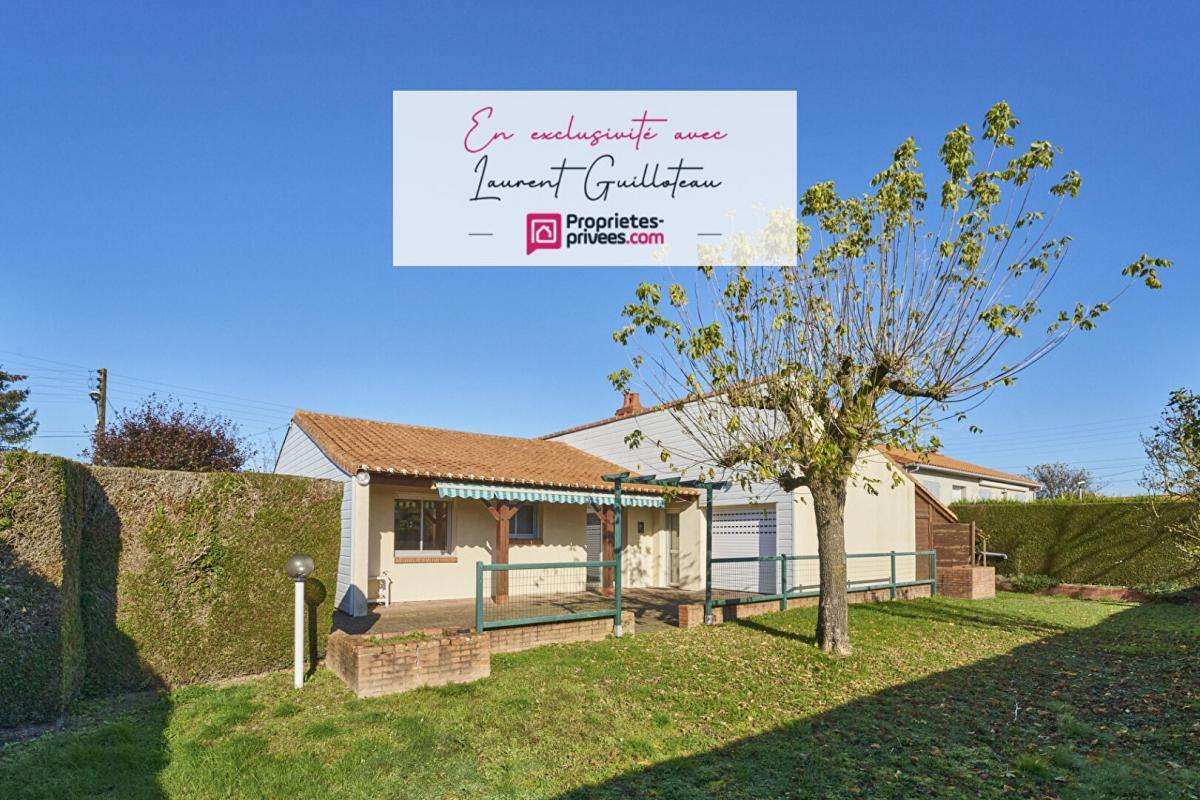 Vente Maison à Saint-Laurent-sur-Sèvre (85290) : à vendre / 109m² Saint