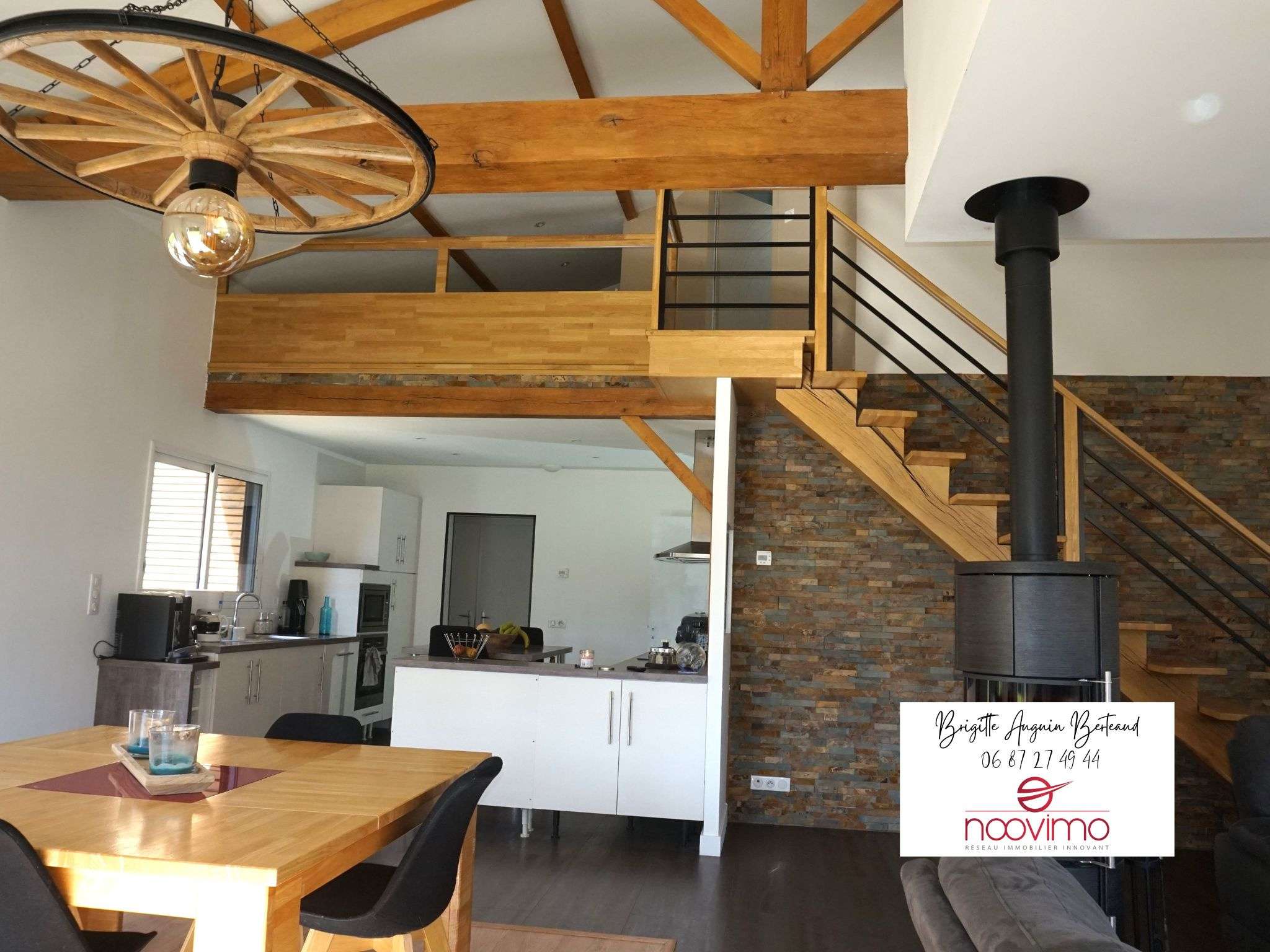 Vente Maison à Saint-Laurent-sur-Sèvre (85290) : à vendre / 120m² Saint