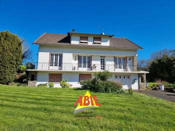 Vente maison 8 pièces Saint-Laurs 79