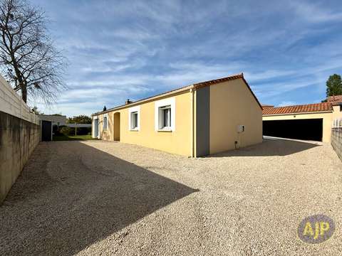 Vente maison 6 pièces Saint-Léger-les-Vignes 44