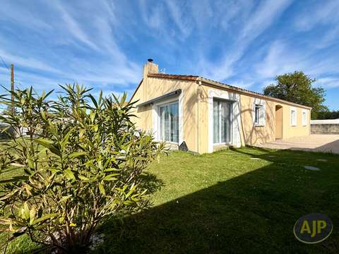 Vente maison 6 pièces Saint-Léger-les-Vignes 44