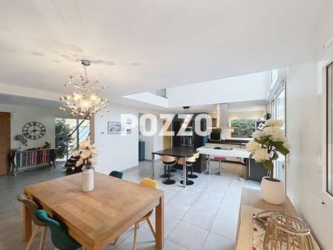 Vente maison 8 pièces