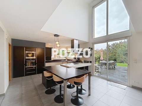 Vente maison 8 pièces