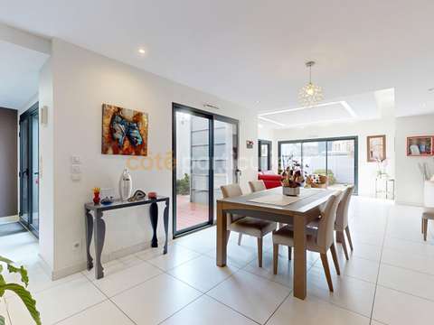 Vente maison 8 pièces Vente maison 8 pièces