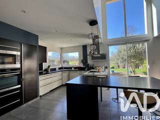 Vente maison 8 pièces