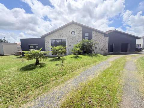 Vente maison 5 pièces Saint-Lumine-de-Clisson 44