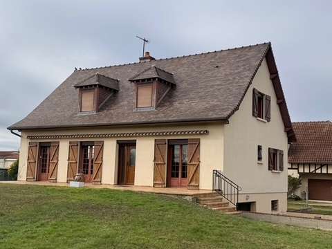 Vente maison 8 pièces Saint-Lyé 10