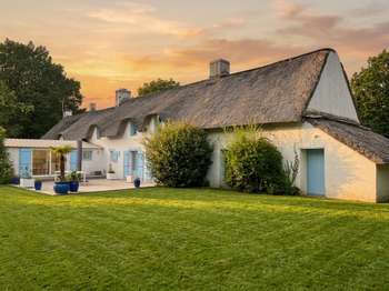 Vente maison 10 pièces Saint-Lyphard 44