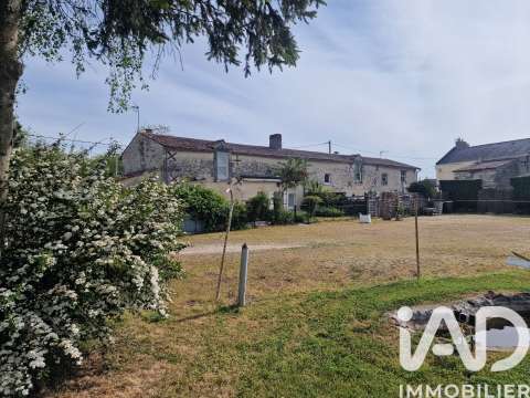 Vente maison 12 pièces Saint-Macaire-du-Bois 49