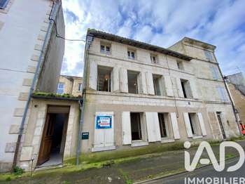 Vente maison 6 pièces Saint-Maixent-l'École 79