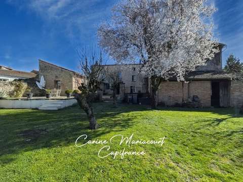 Vente maison 9 pièces Saint-Maixent-l'École 79