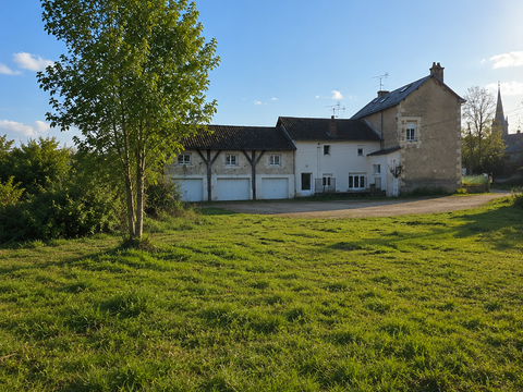 Vente maison 7 pièces Saint-Maixent-l'École 79