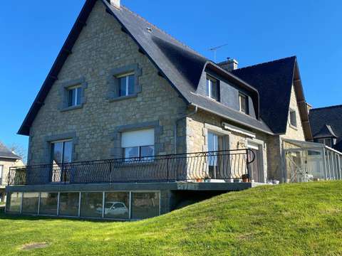 Vente maison 9 pièces