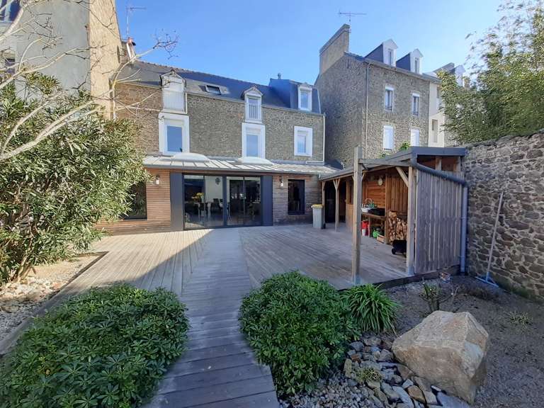 Vente maison 8 pièces