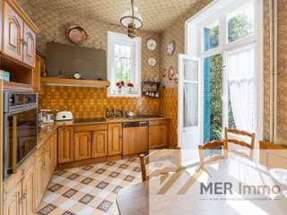 Vente maison 11 pièces