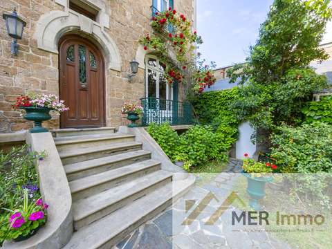 Vente maison 11 pièces
