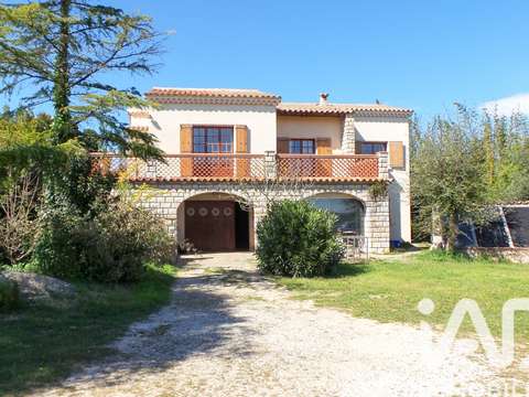 Vente maison 7 pièces Saint-Marcel-de-Careiret 30